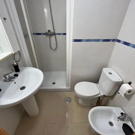 Apartment Beautiful 8 Minutes From The Beach, With River Views